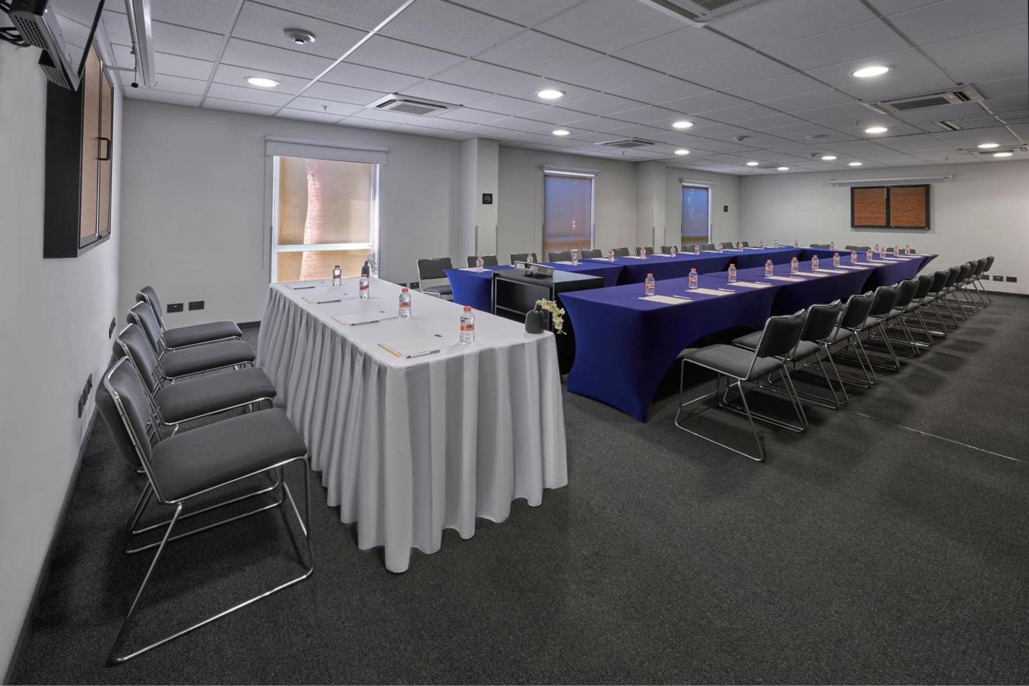 City Express Junior By Marriott Puebla Finsa Exterior foto