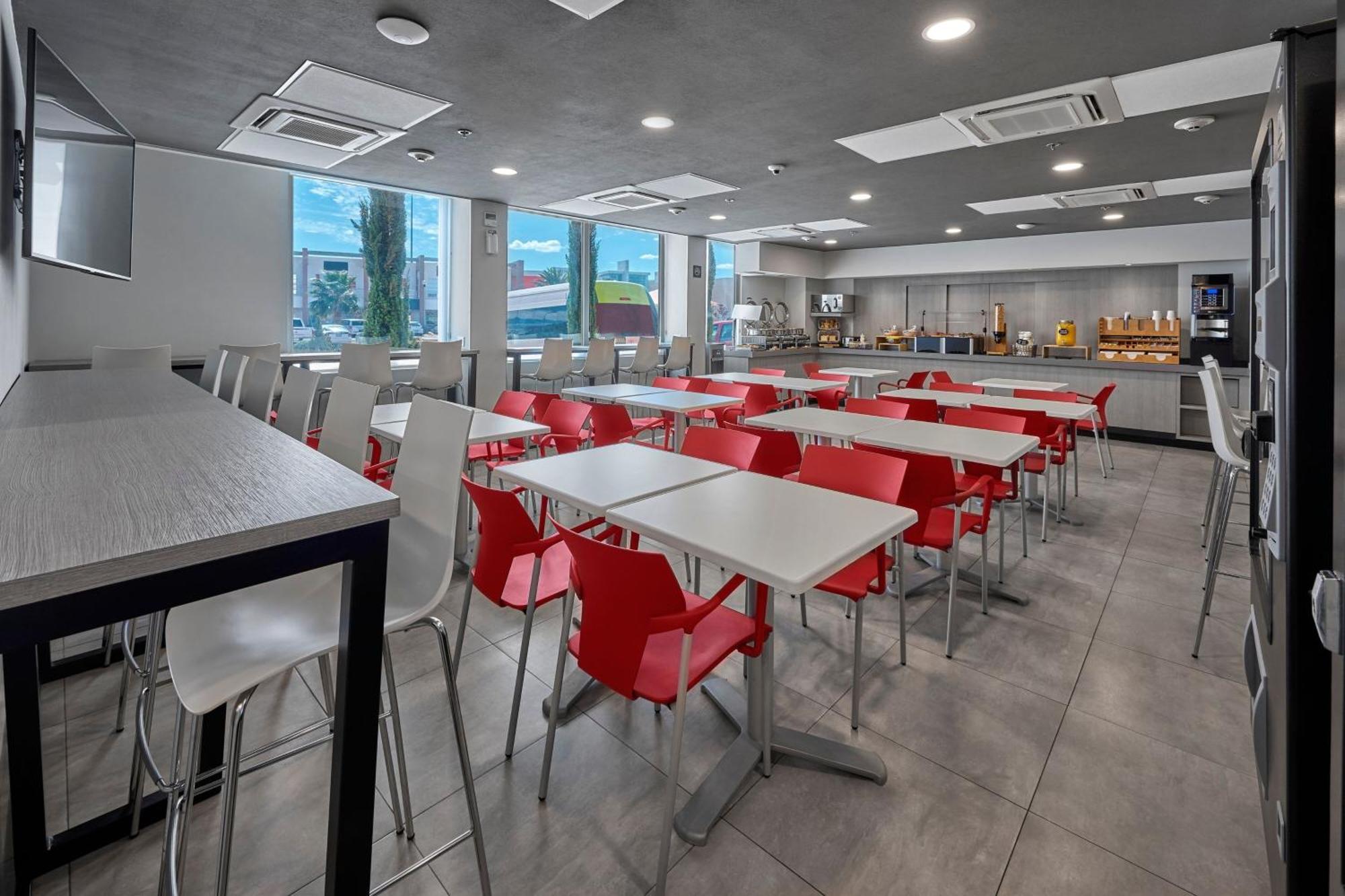 City Express Junior By Marriott Puebla Finsa Exterior foto