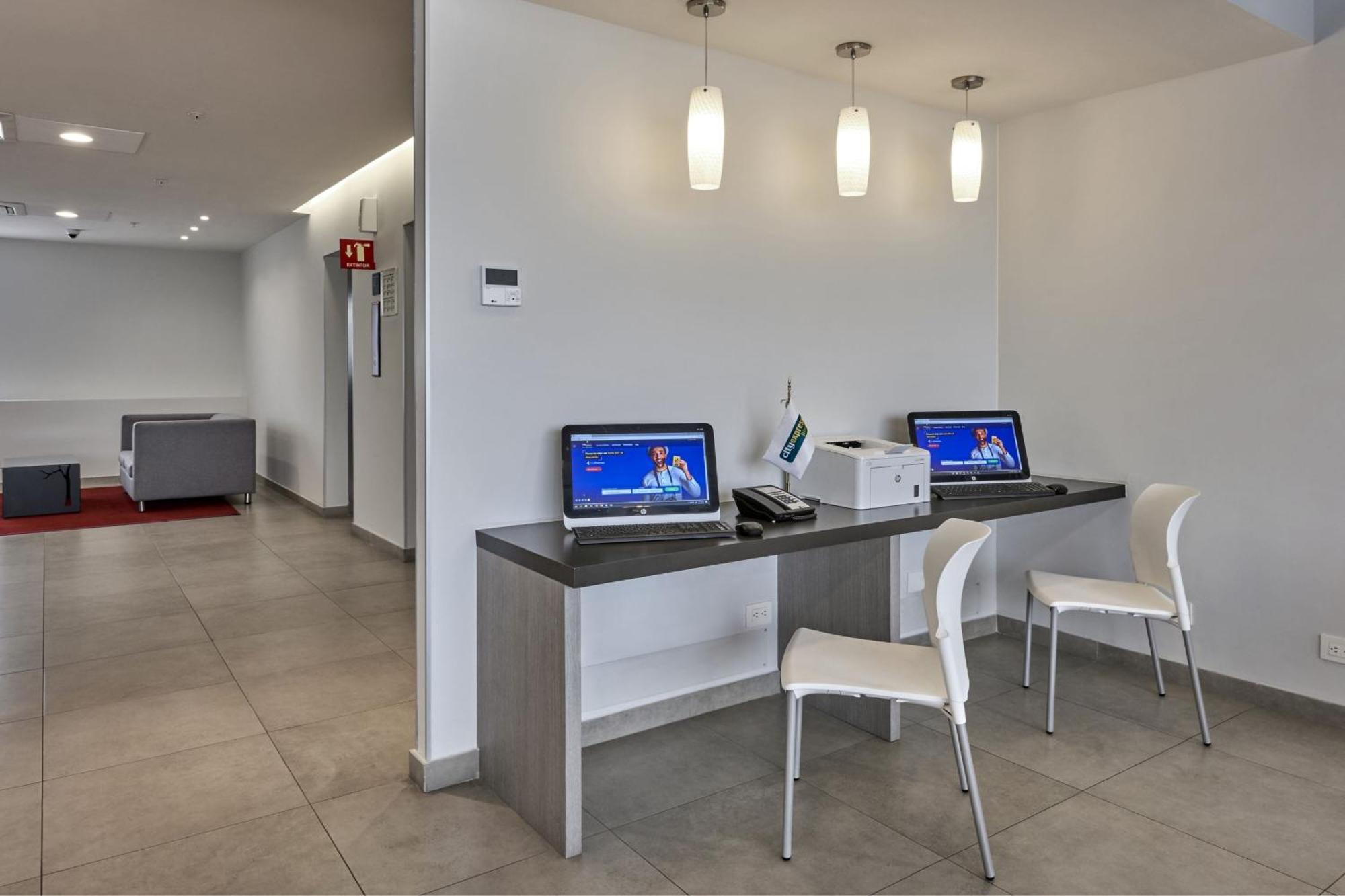 City Express Junior By Marriott Puebla Finsa Exterior foto